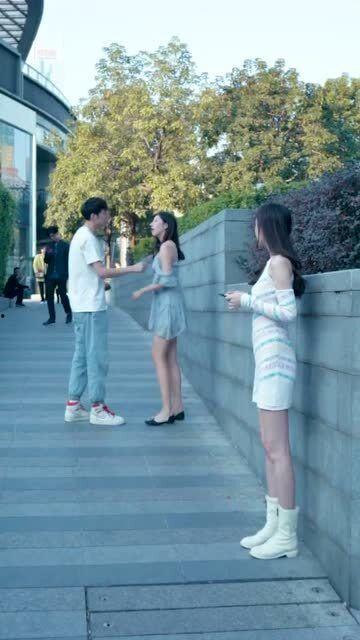 娱乐吃瓜情侣吵架